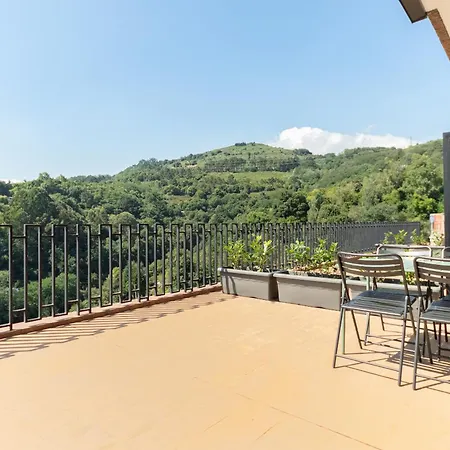 The Rooftop * Basauri